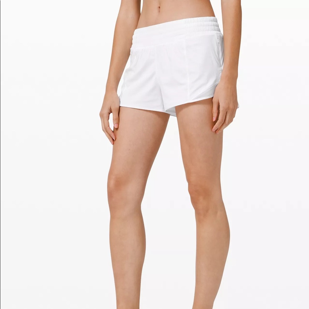 Lululemon Hotty Hot 4” Shorts